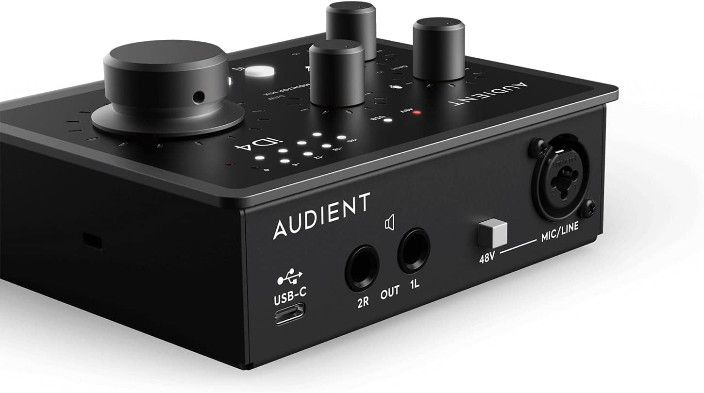 Audient iD4 MkII 2-In 2-Out Audio Interface Bundle with Instrument Cable, XLR Cable, and Austin Bazaar Polishing Cloth