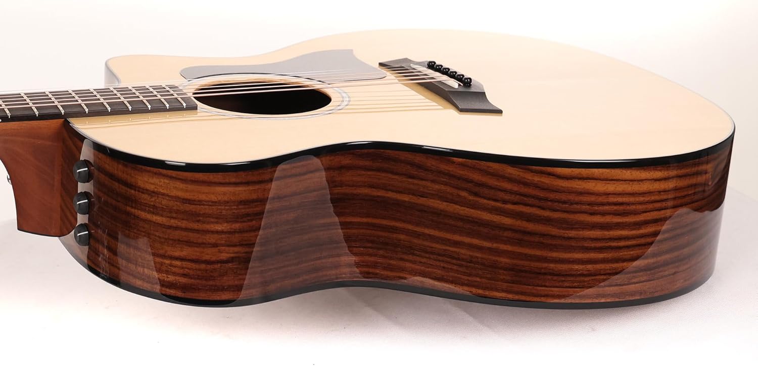 Taylor 214ce Plus, Acoustic Guitar