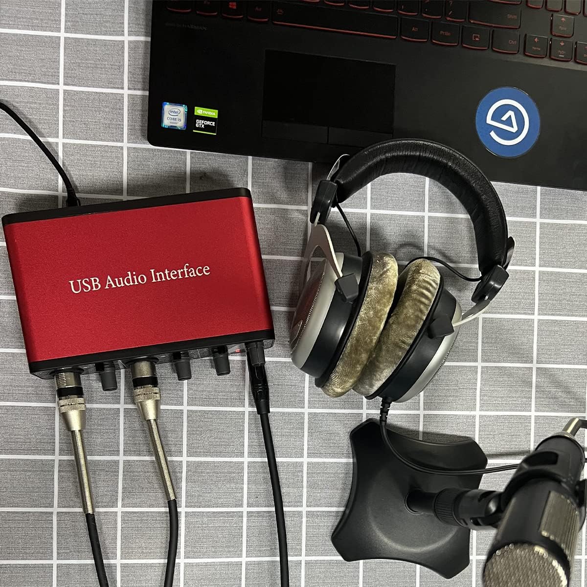 Audio Interface Audio Interface Microphone Preamps with 48V Phantom Power 24 Bit Support Smartphone/Tablet/Computer and Other Equipment Recording（No DAW Recording Software）