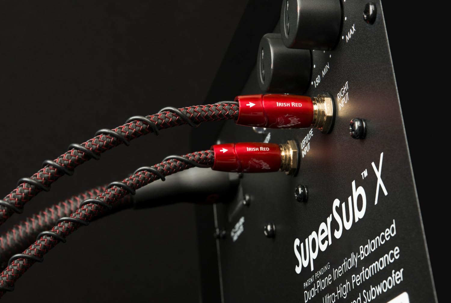 AudioQuest 8m Irish Red RCA Audio Cable Black - Audio Cables (RCA, RCA, 8 m, Black)