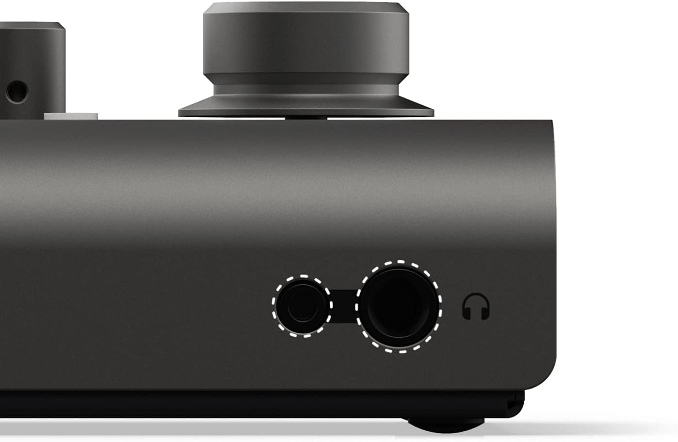 Audient iD4 MkII 2-In 2-Out Audio Interface Bundle with Instrument Cable, XLR Cable, and Austin Bazaar Polishing Cloth