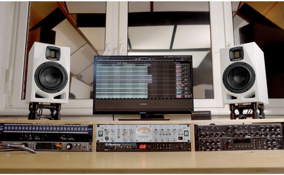 ADAM Audio A7V White