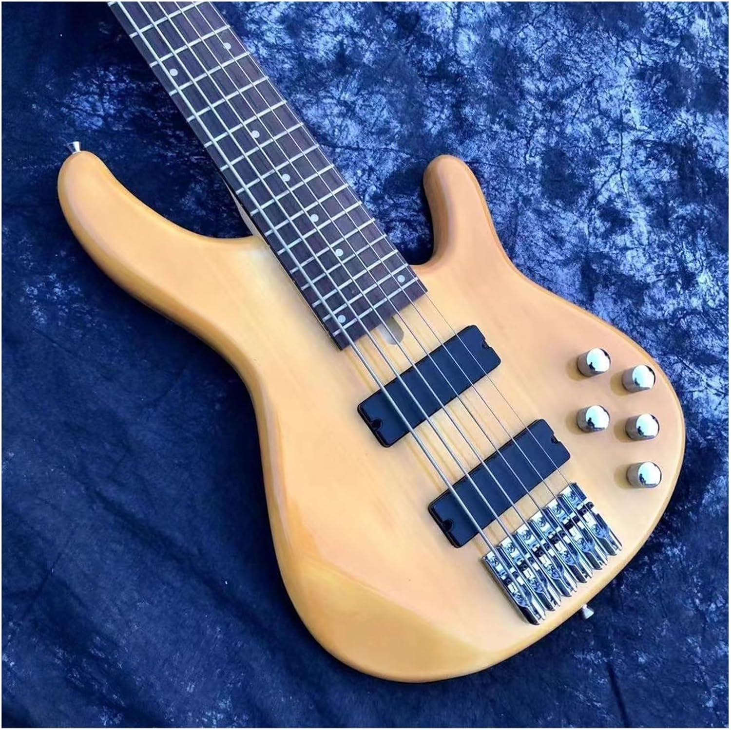 Beginner Electric Guitar Kits Original Wood Color Six-rotor Electric Bass Amplifier Circuit Active Pickup Dedicated For Performance(Black)