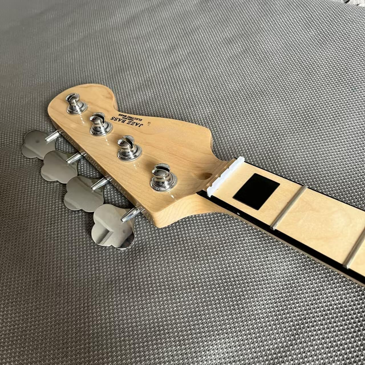 4 String Electric Bass Guitar Neck with Locking Tuners Set 20 Fret Maple Neck Black Binding Fingerboard Replacement for Bass Guitar DIY Parts