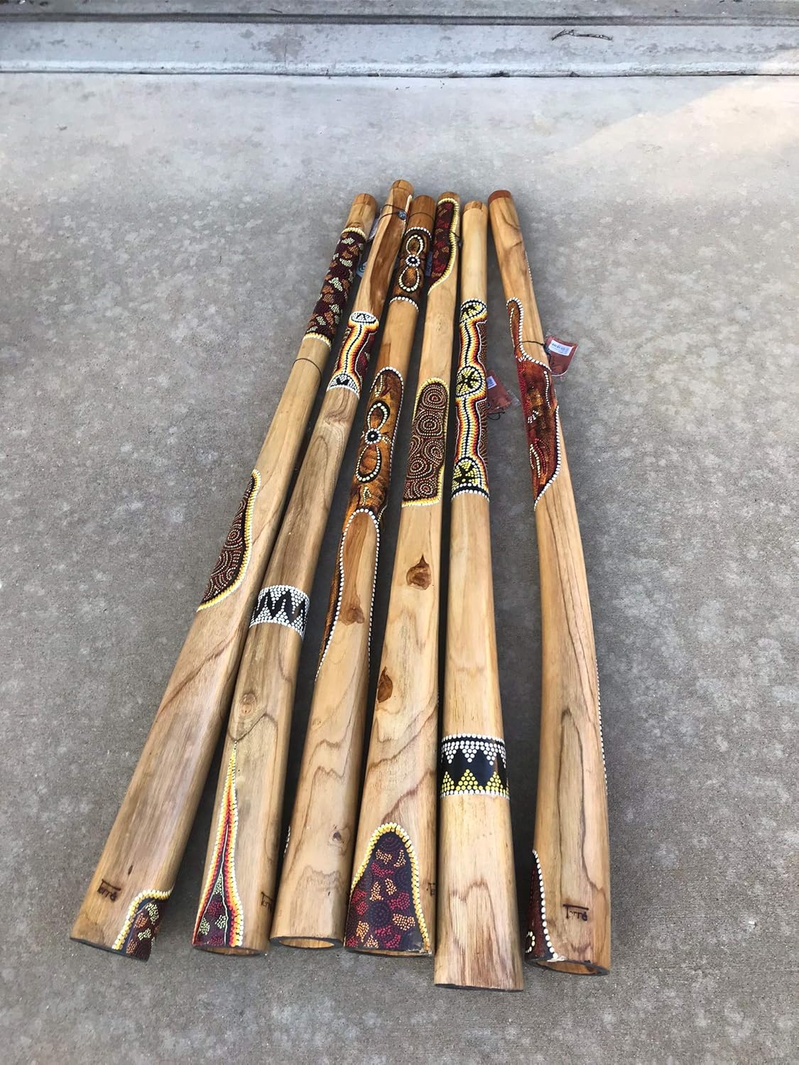 Didgeridoo Teak Wood Painted (51 inch)