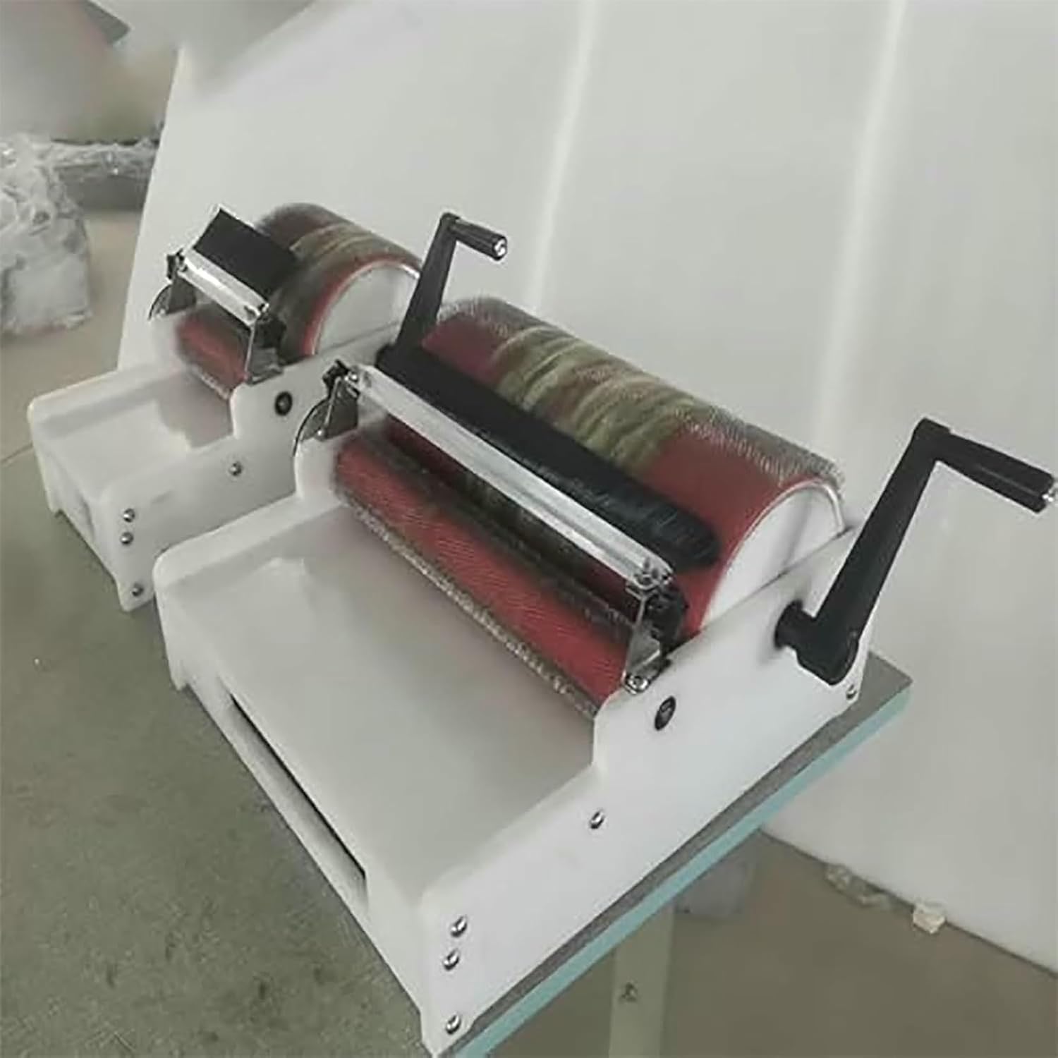 Heavy Duty Drum Carder, Manual Wool Carding Machine with Aluminum Alloy Speed Change Wheel and Belt Drive, Needle Density: 90 TPI, Perfect for Handcrafting and Textile Projects~/