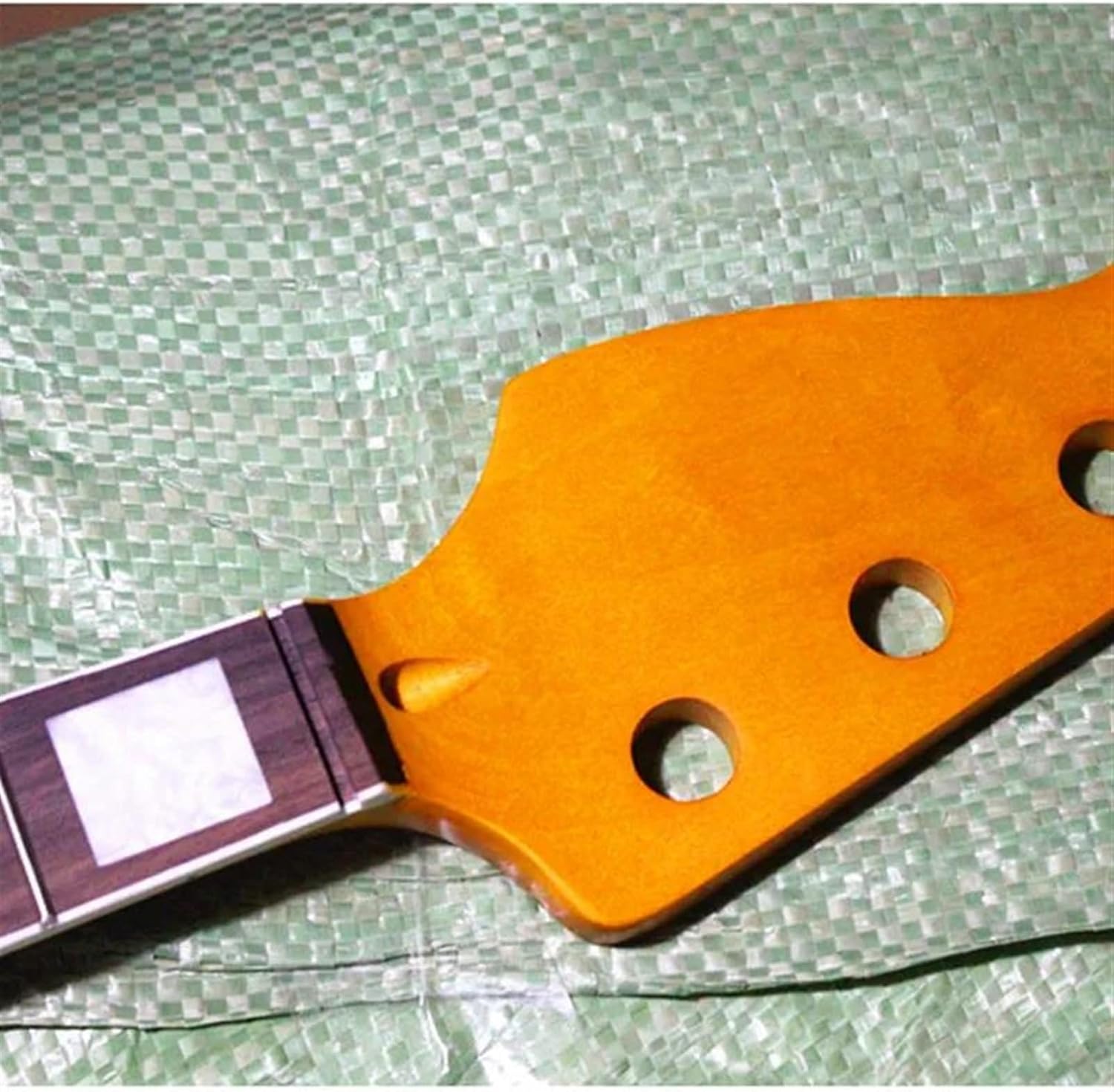 Replacement Maple 4-String Reverse Headstock Electric Bass Guitar Neck, 20 Frets, Rosewood Fingerboard, Glossy Finish