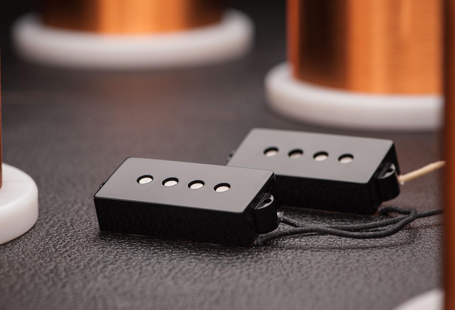 Seymour Duncan SPB-1 Vintage P-Bass Pickup - Authentic Split Coil Design, Drop-In Replacement Pickup