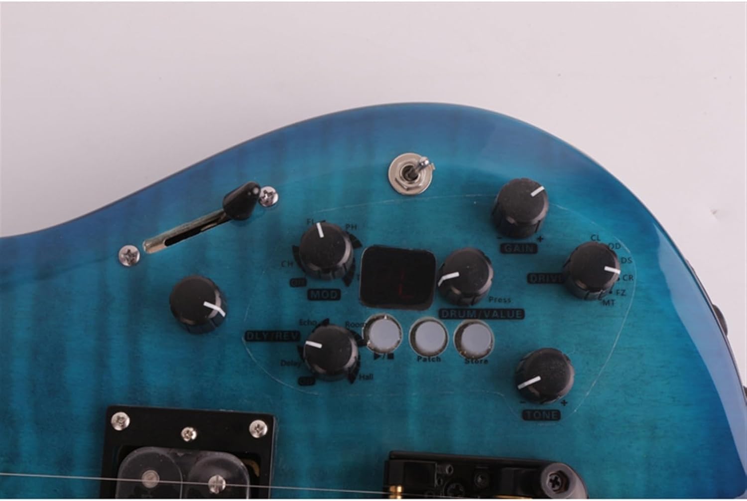 Headless Portable Travel Silent Electric Guitar Mahogany Body Rosewood Fingerboard Built in Effector Professional Headless Guitar (Color : 02)