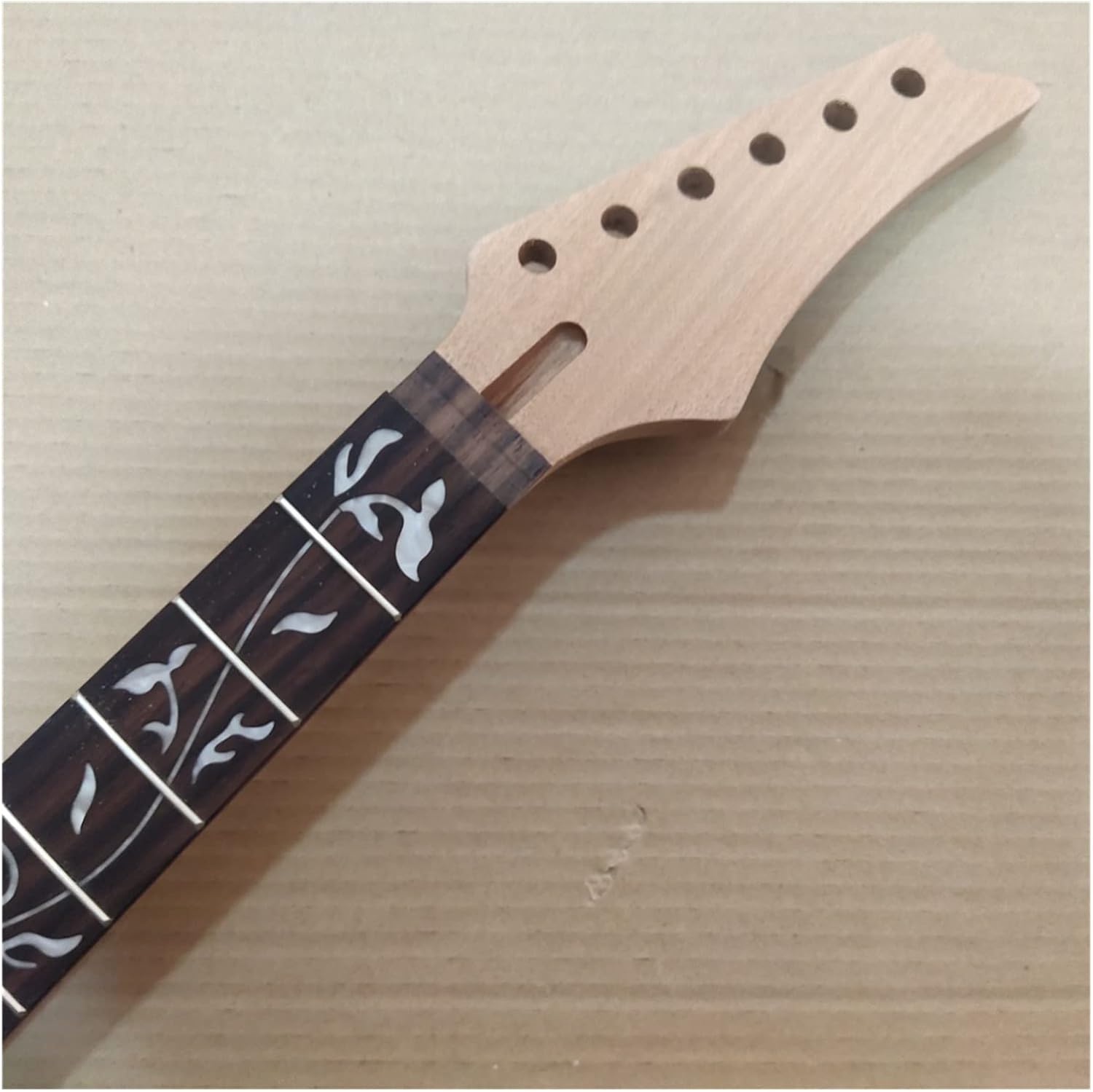 Unfinished 24 Frets Mahogany Electric Guitar Neck Replacement Rosewood Fingerboard Vine Inlay Guitar ​Neck Replacement