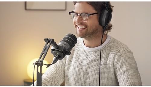 Rode PodMic USB Dynamic Broadcast Microphone (White) with Rode Desk Stand 2 (DS2) and XLR Cable