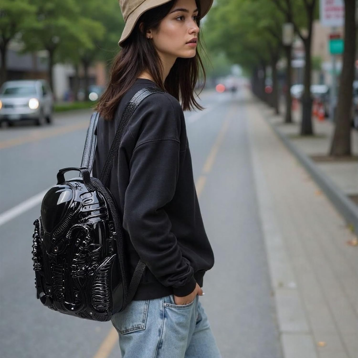 3D Xenomorph Shaped Backpack, Cool Alien Backpack Water-Resistant Casual Daypack for Travel College Gym, Black