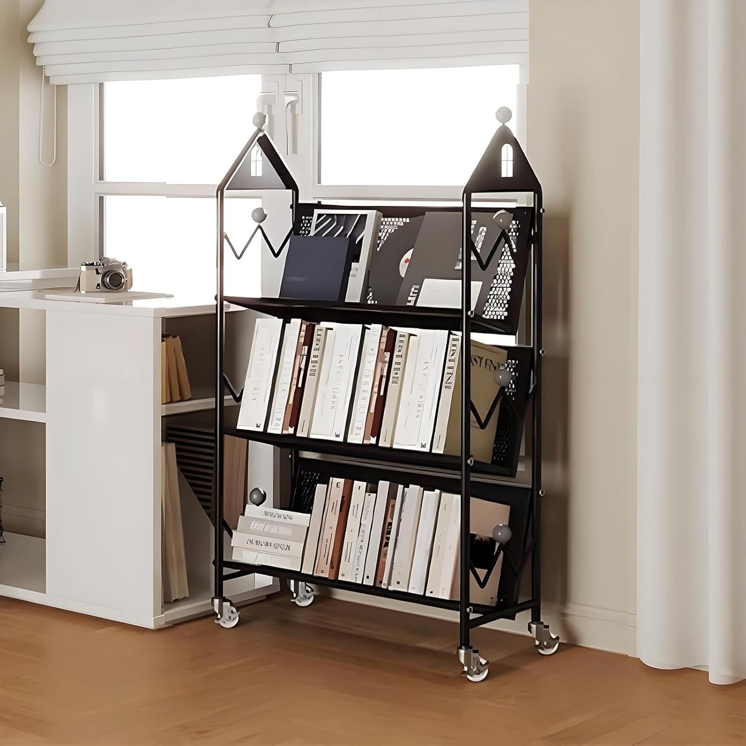 Metal Bookshelf with 360°Rotation Wheels, Creative Library Cart, Floor Standing Bookcase, Open Vertical Iron Art Storage Display Rack for Home Office Living Room(Black,114cm/44.9in)