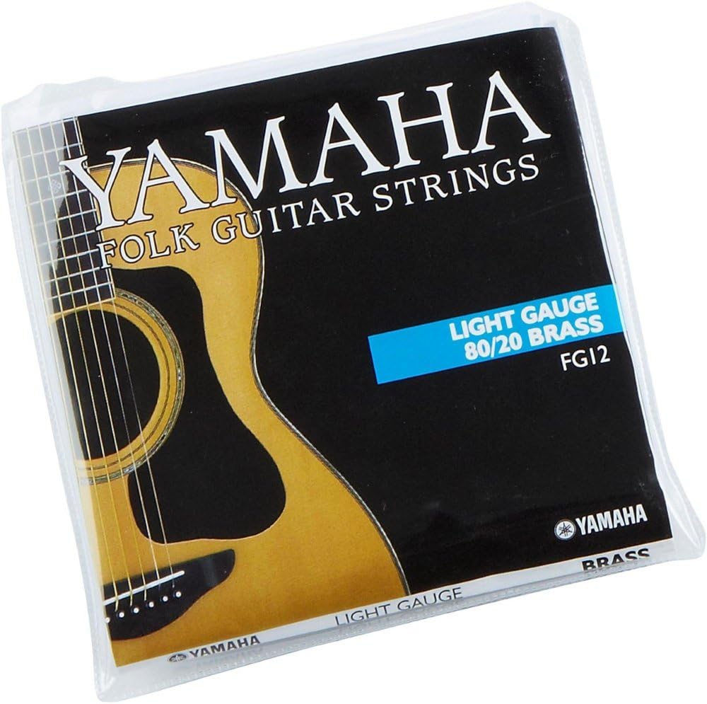Yamaha GigMaker Deluxe Acoustic Guitar Package with FD01S Guitar, Gig Bag, Tuner, Strap and Picks - Natural