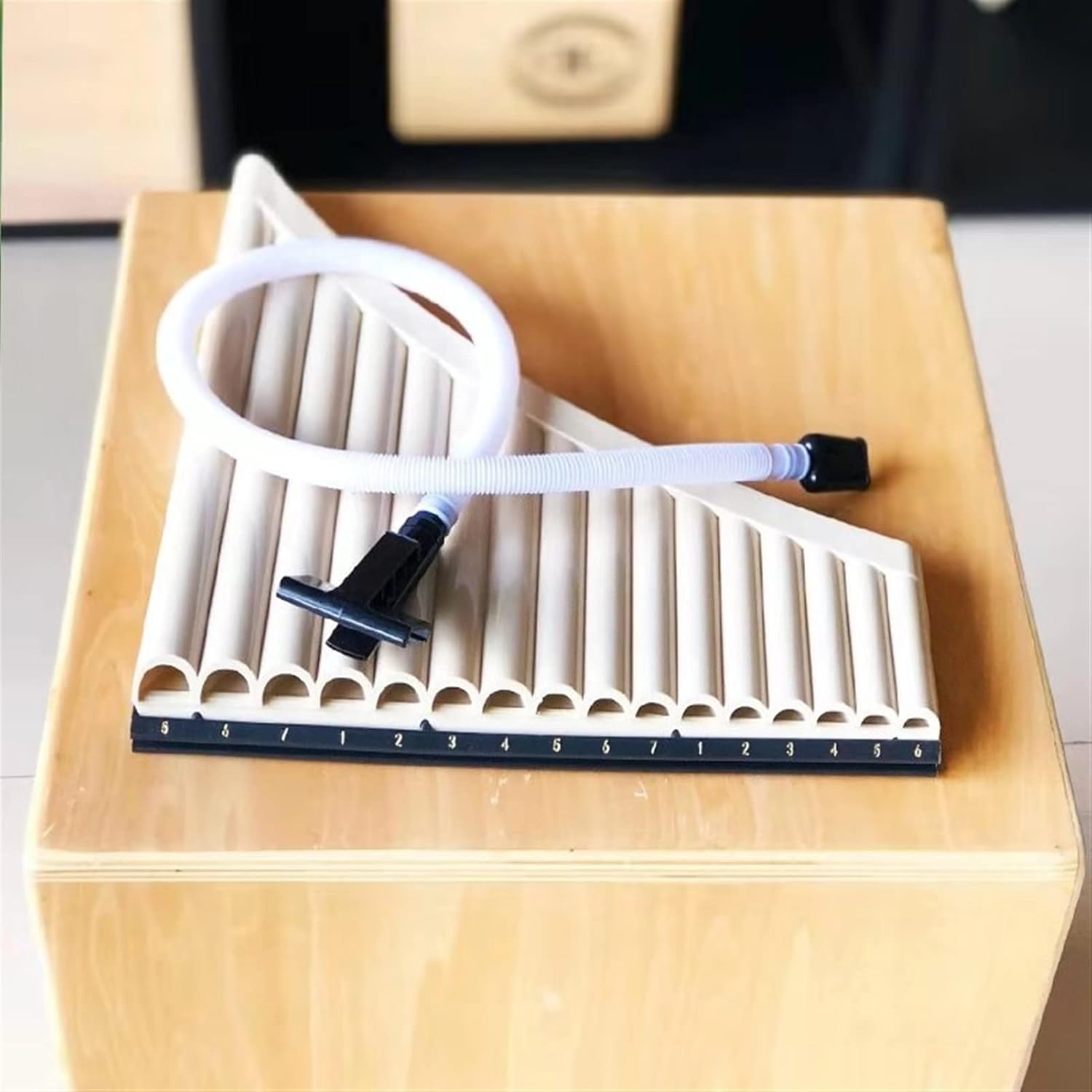 TSTS Beginner Pan Flute 16/18 Pipes Pan Flute 3 in 1 Pan Pipe G Key ABS Plastic Woodwind Musical Instrument (Color : 18 Pipes Pan)