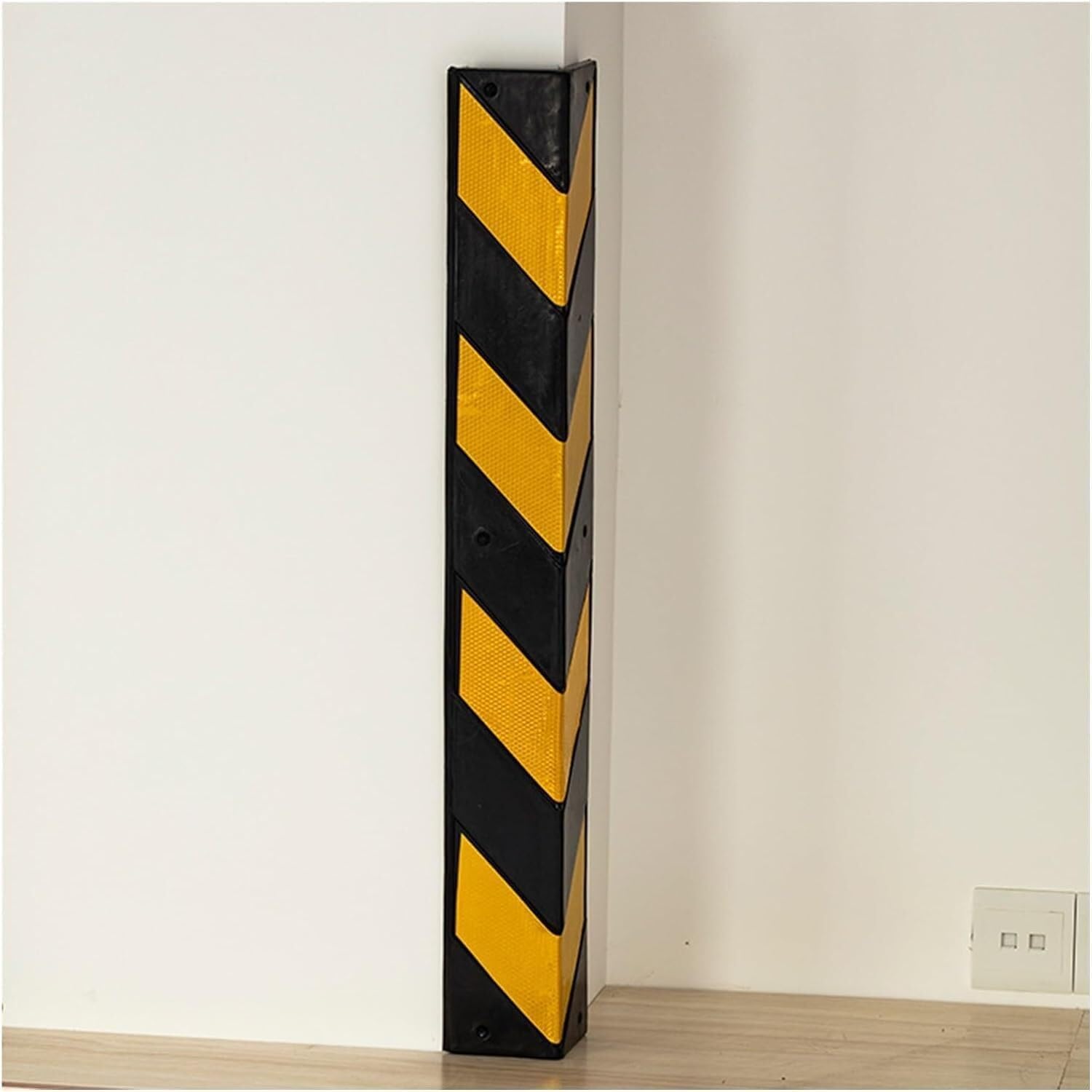 Car Parking Protector Car Parking Protector Wall Corner Guard For Parking Garages, Reflective Wall Corner Protector With Yellow Strips, Rubber L-Shape Corner Guard for garages and warehouses(2pcs-100c