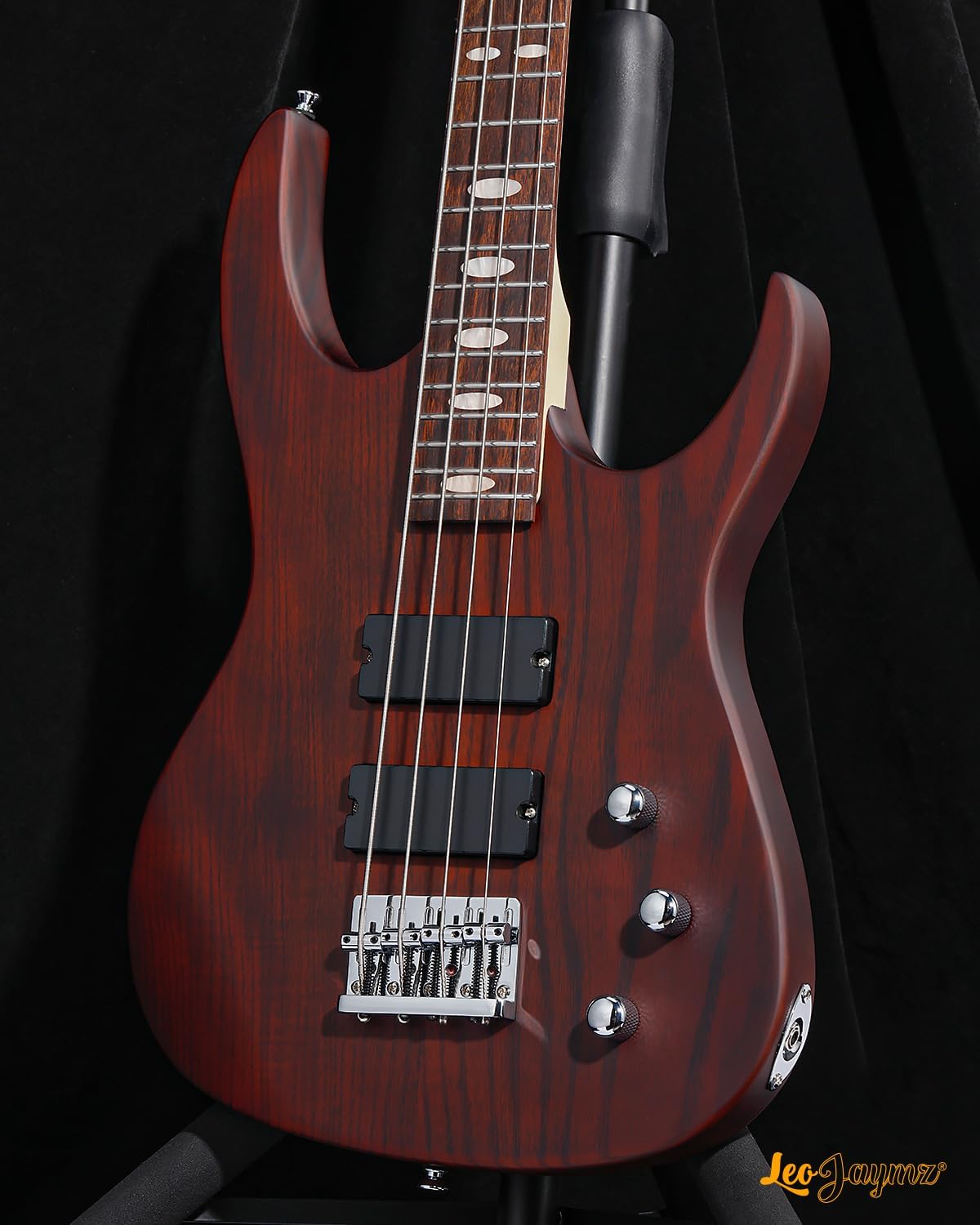 Leo Jaymz Hurricane 4-String Bass Guitar, ASH Body, Maple Neck, Laurel Fingerboard, Dual Humbuckers, 30-Inch Scale, 24 Frets (TB Red Black 4S)