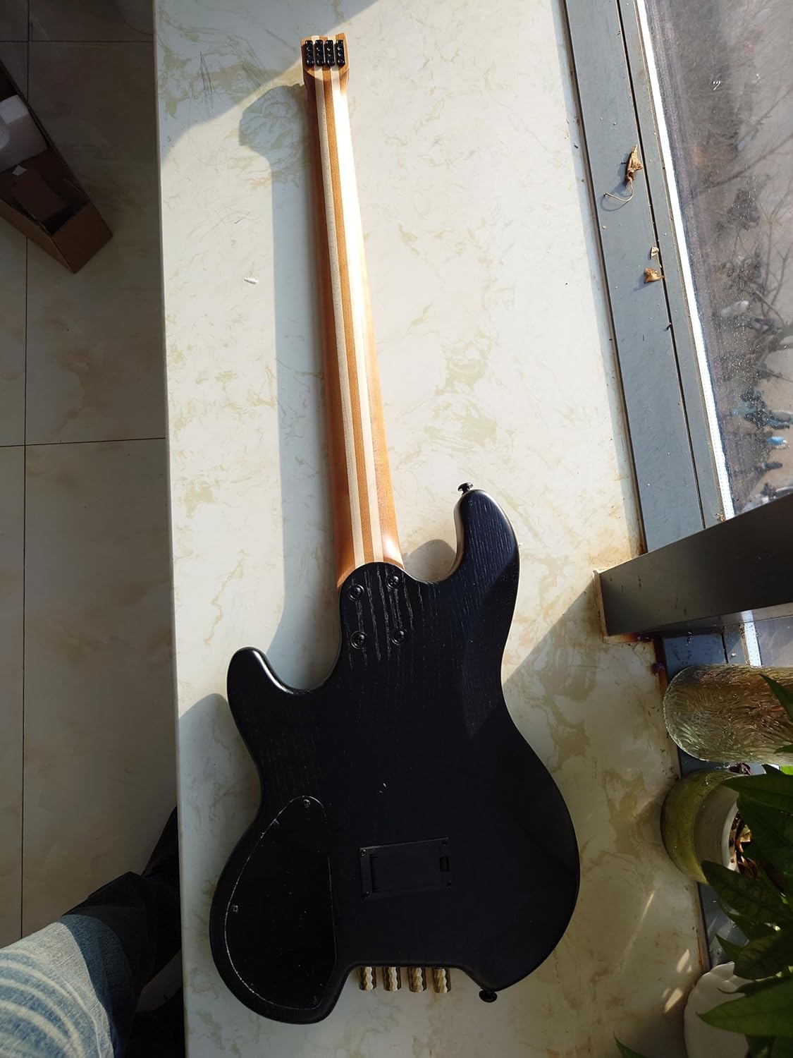 ASH Body 4-String Headless Bass Guitar with Roasted Maple Neck - Active Pickup, Rounded Frets - Ideal for Rock, Blues, Metal, Jazz - Includes Guitar Bag