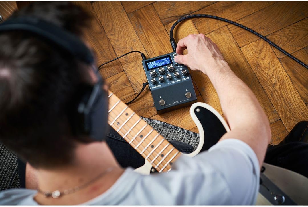 BOSS IR-200 AMP & IR CABINET PEDAL – Pedal-based Amp Simulator and Impulse Response Loader with Premium Sound and Features - Exceptional Audio Quality, Premium Amps, Deep Sound Shaping – 128 Memories
