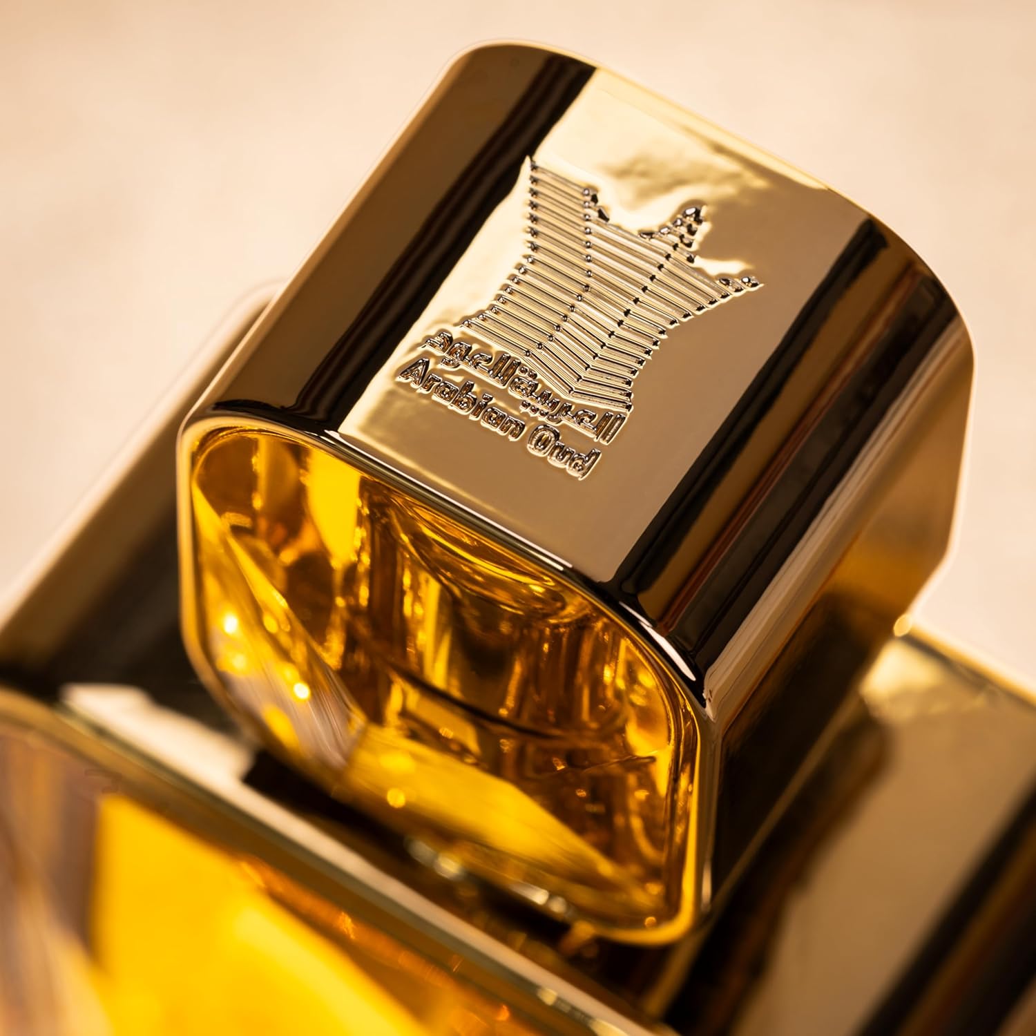 Arabian Oud KAHRAMAN 100 ml | Eau de Parfum Unisex | Fruits, White flowers and musk | Oriental Scent.