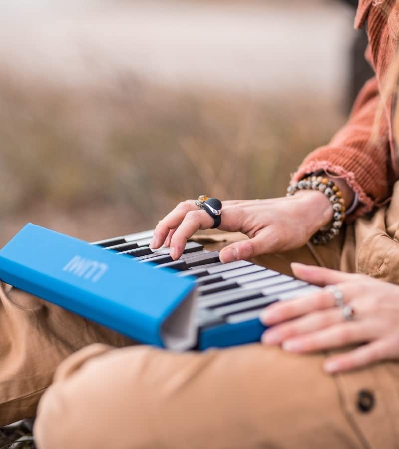 Neova MIDI Ring Controller with Hub. Advanced gesture MIDI controller with standalone CPU and nine ultra-low latency sensors (NEOVA) Distributed by Roland.