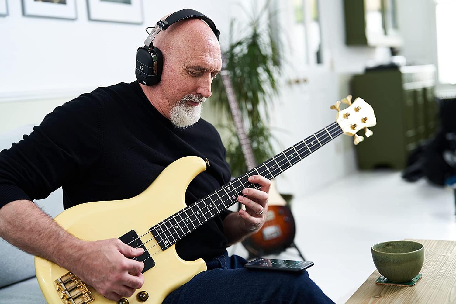 BOSS WAZA-AIR Bass Guitar Wireless Headphone Amplifier Bundle with Gearlux Instrument Cable, Picks, and Austin Bazaar Polishing Cloth