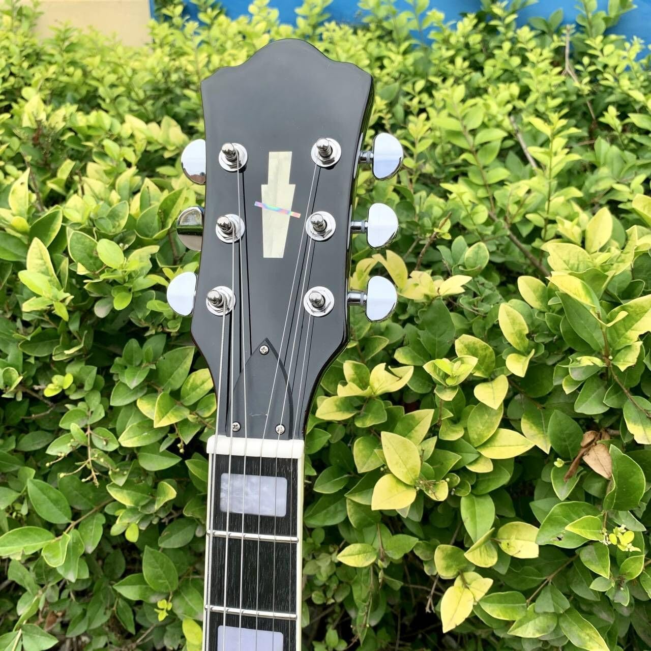 40'' Electric Guitar, LP Style Electric Guitar, Mahogany Neck, Rosewood Fretboard for Beginner, Intermediate & Pro Players Solid Body Guitar (Vintage Sunburst)