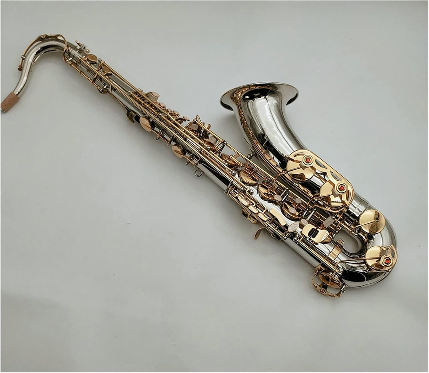 Student Saxophone Tenor Saxophone Bb Tune Gold Keys Nickel Plated Woodwind Instrument with Case Golves Mouthpiece Saxophone Set