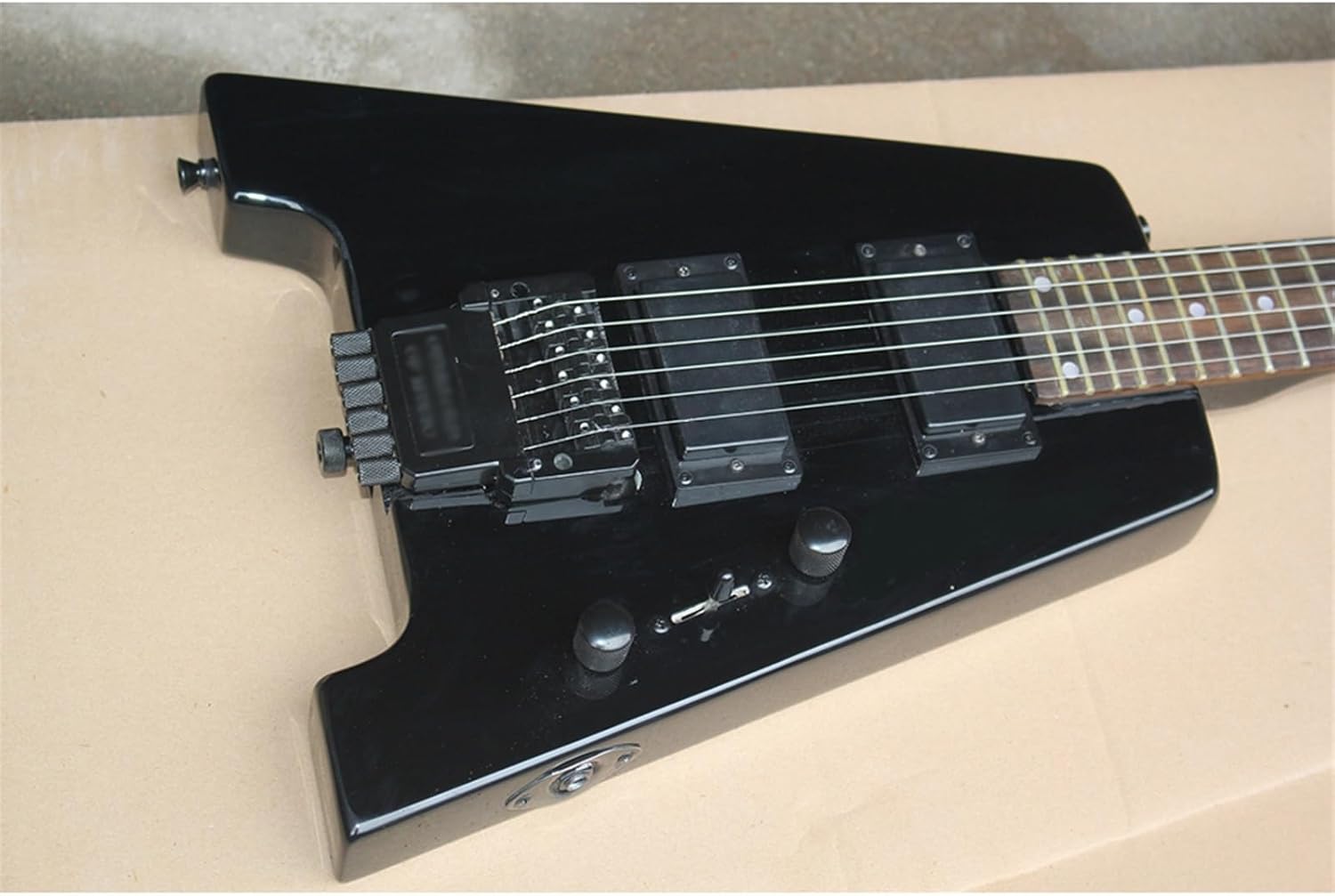 VENEKA Headless Electric Guitar Black 6 Strings 24 Frets Headless Electric Guitar with Rosewood Fretboard