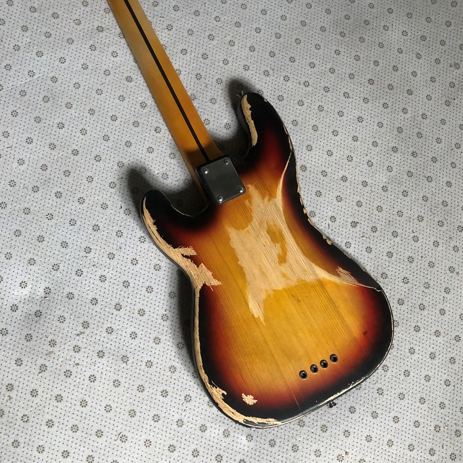 Custom Sunburst 4 String Bass Alder Body 1 Pickup Chrome Hardware