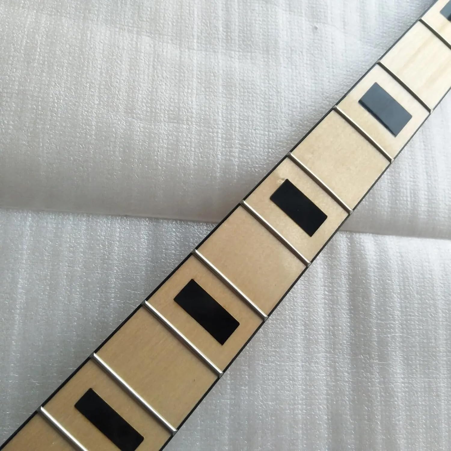 Gloss P Bass Maple Bass Guitar Neck 20 Fret 34