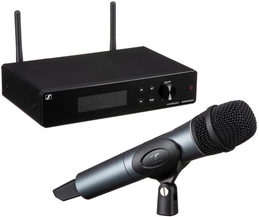 Sennheiser XSW 2-835-A Wireless Handheld Mic System with e835 Capsule, Wireless Mobile Pack & Charger (4X AA Batteries) Bundle