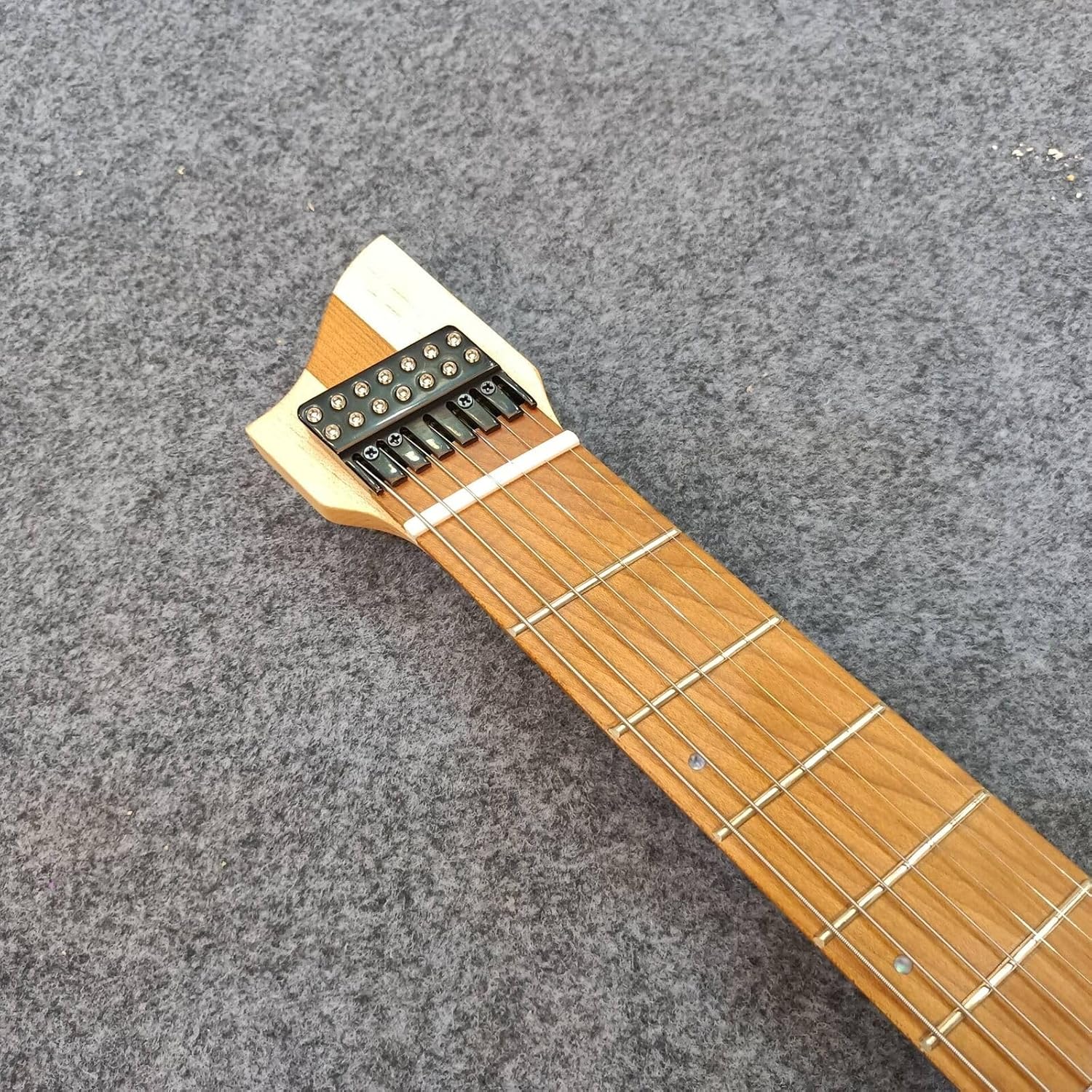 Headless Electric Guitar, 7-String Fanned Fret Guitar,Roasted Maple Neck 24 Fret Professional Guitar
