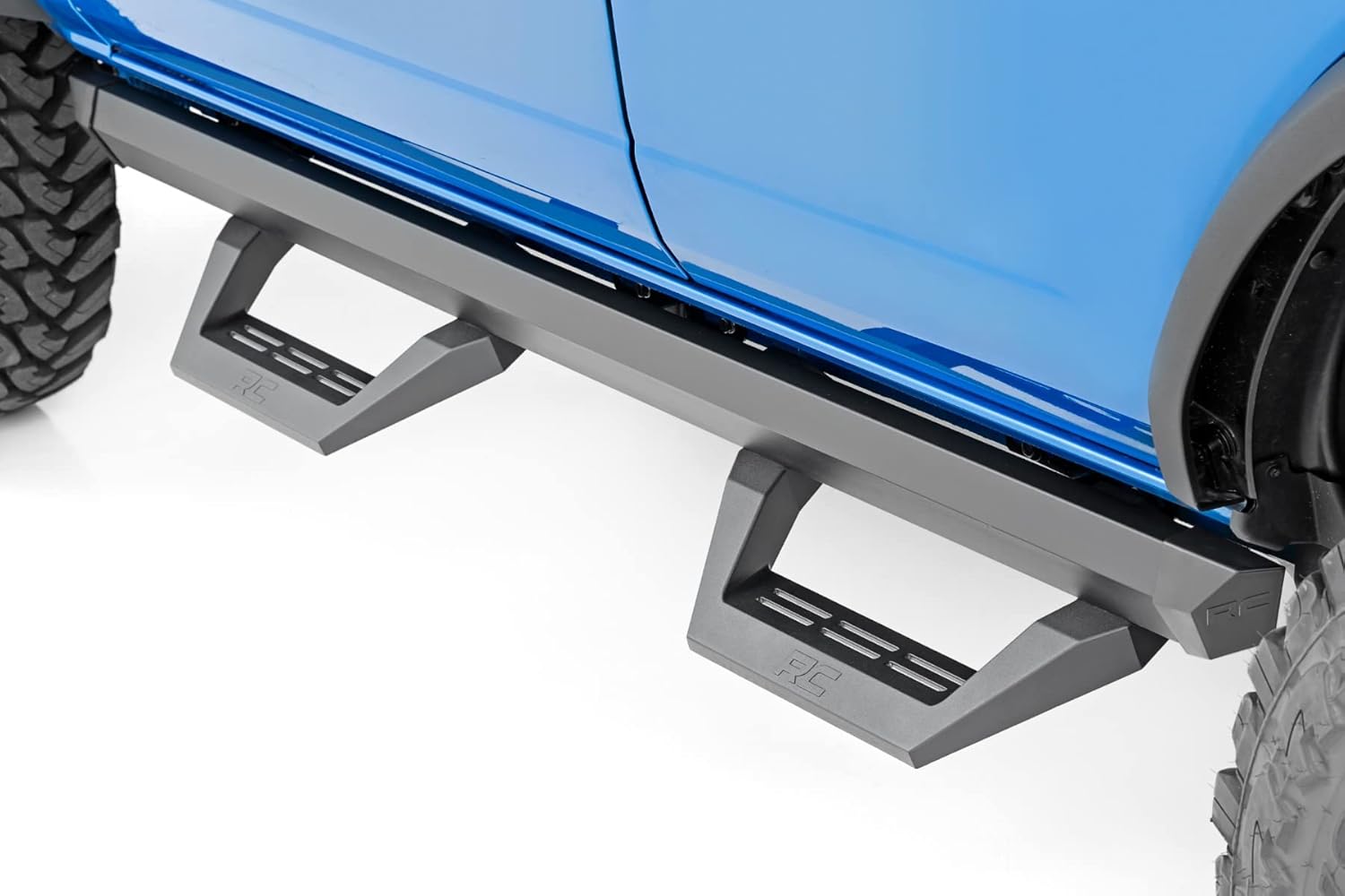Rough Country SRX2 Adjustable Aluminum Steps for Ford Bronco (2021-2025) 4-Door - Modular Running Boards with Slide-Adjust Steps