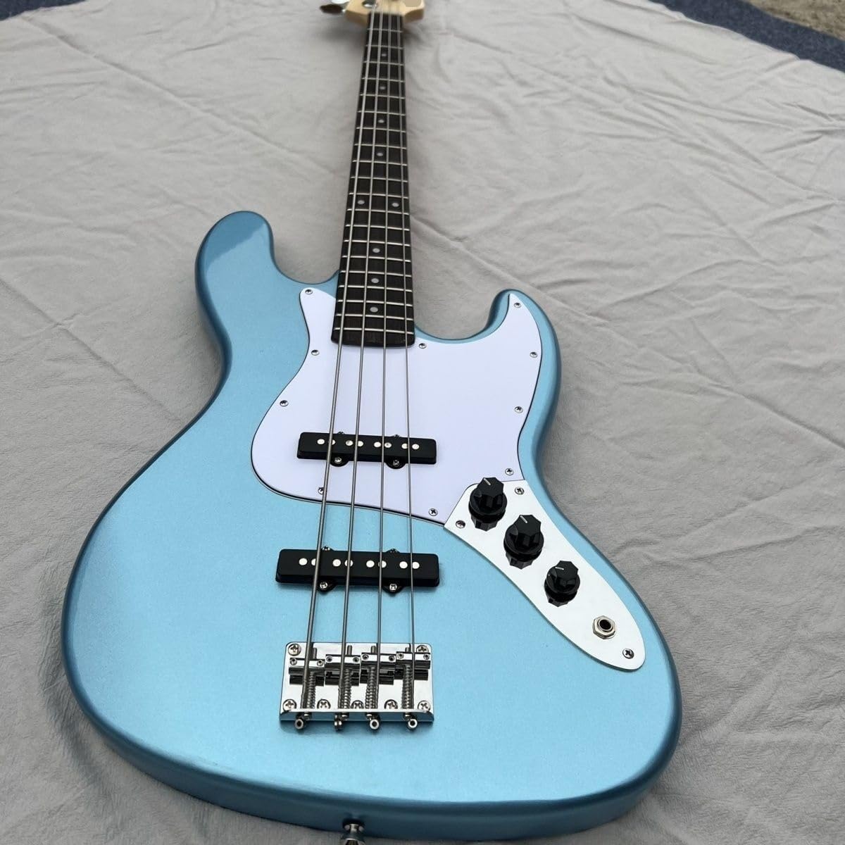 Electric Bass Guitar 4 String Full Size J-Style Dual Single Coil Pickups Metallic Ice Blue for Beginners