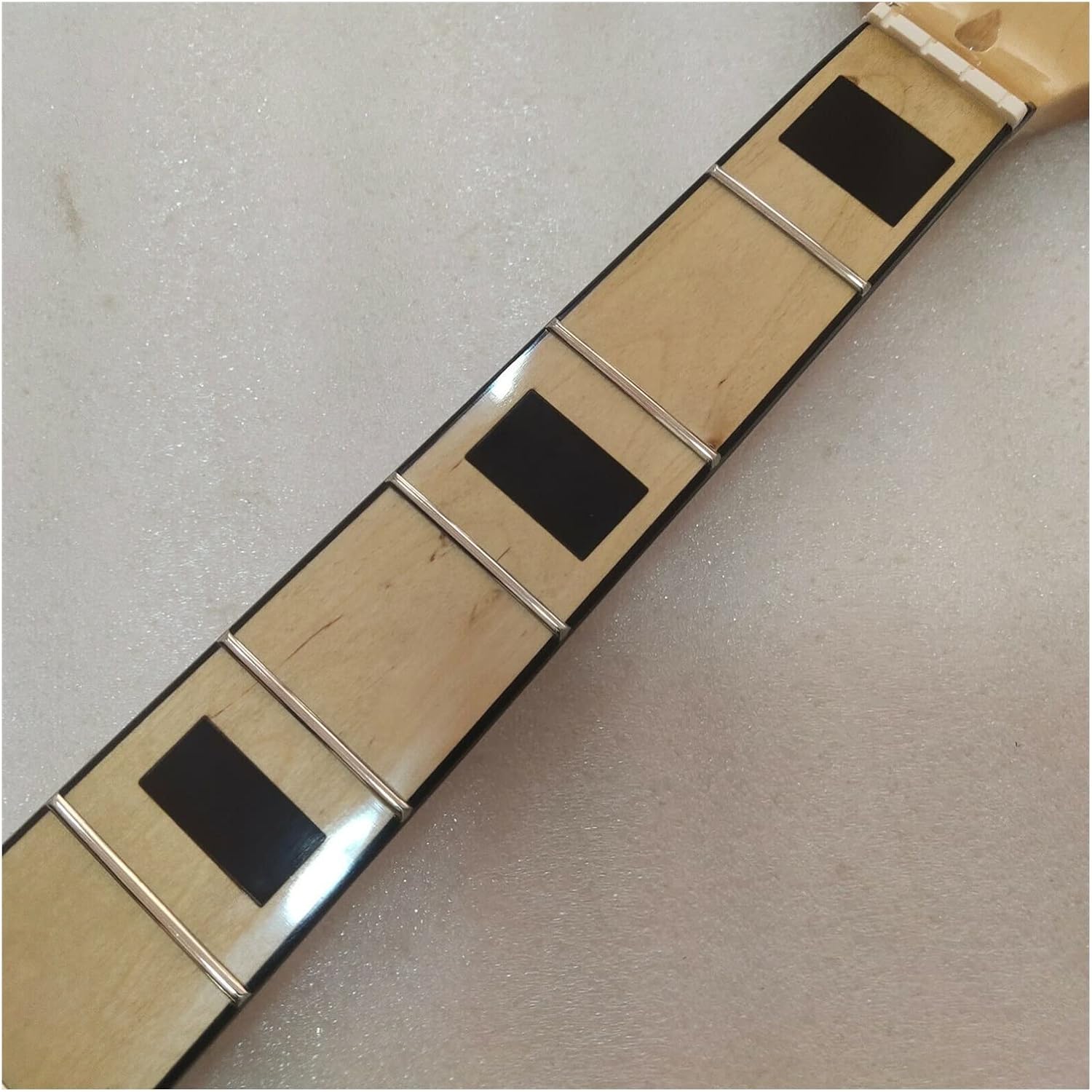 4 String Maple 20 Frets Bass Guitar Neck Replacement Maple Fingerboard 34 Inch Electric Guitar Neck