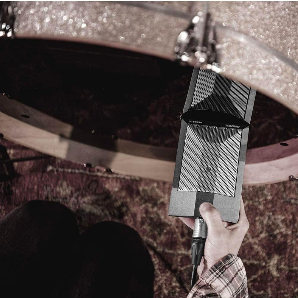 Shure BETA 91A Kick Drum Microphone - Half-Cardioid Condenser Mic with Integrated Preamplifier and XLR Connector, Low Profile Design - Maximize Setup Efficiency While Minimizing Stage Clutter
