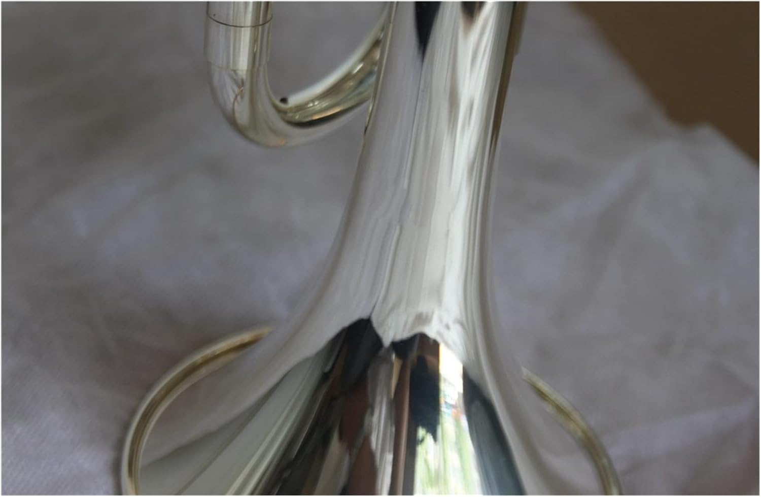 Trumpets Beginner Professional Grade Silver Plated Tone EB Cornet Trumpet Set