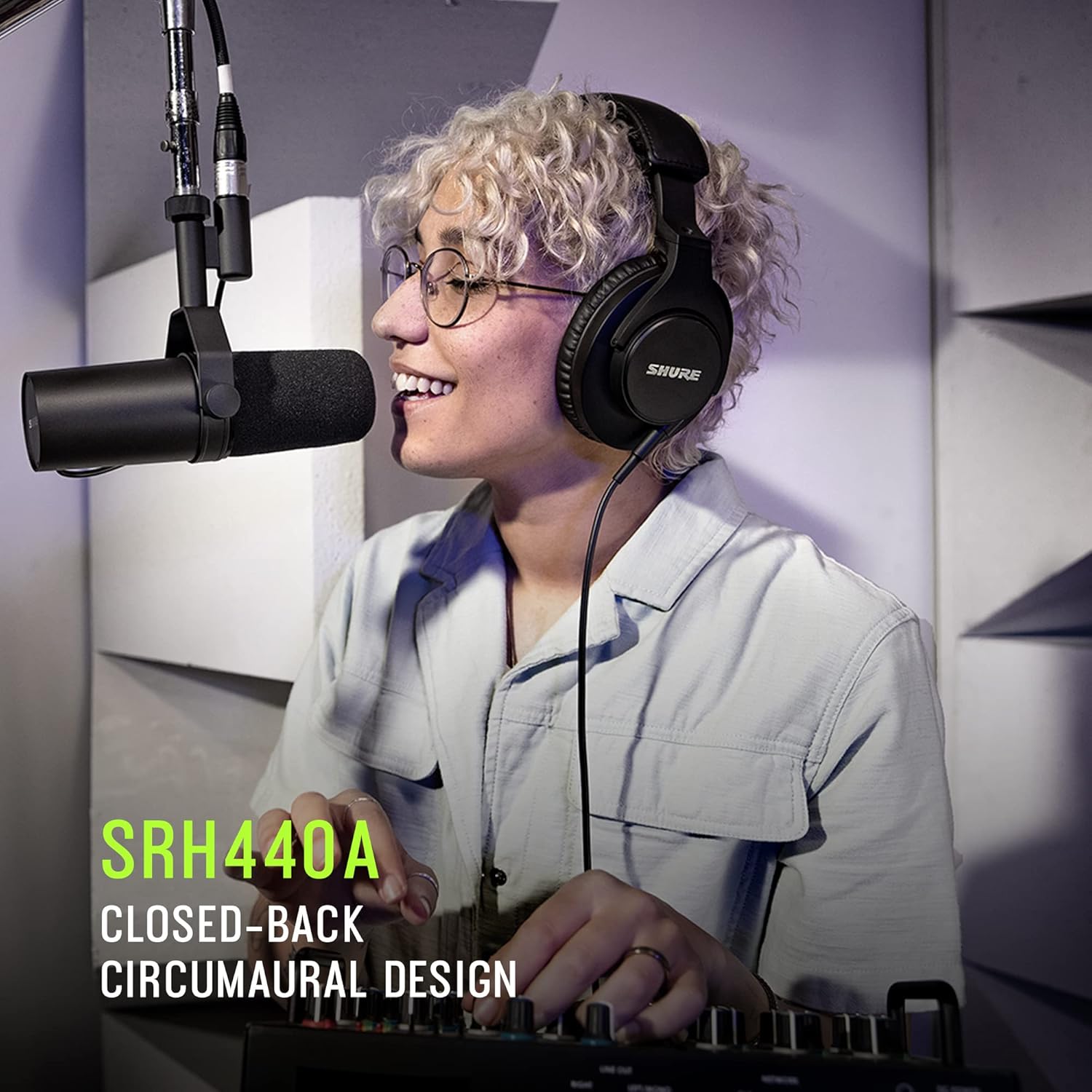 Shure SRH440A Professional Over-Ear Wired Studio Headphones – Monitoring & Recording Headphones with Enhanced Frequency Response, Adjustable & Collapsible Design, Works with All Audio Devices, Black