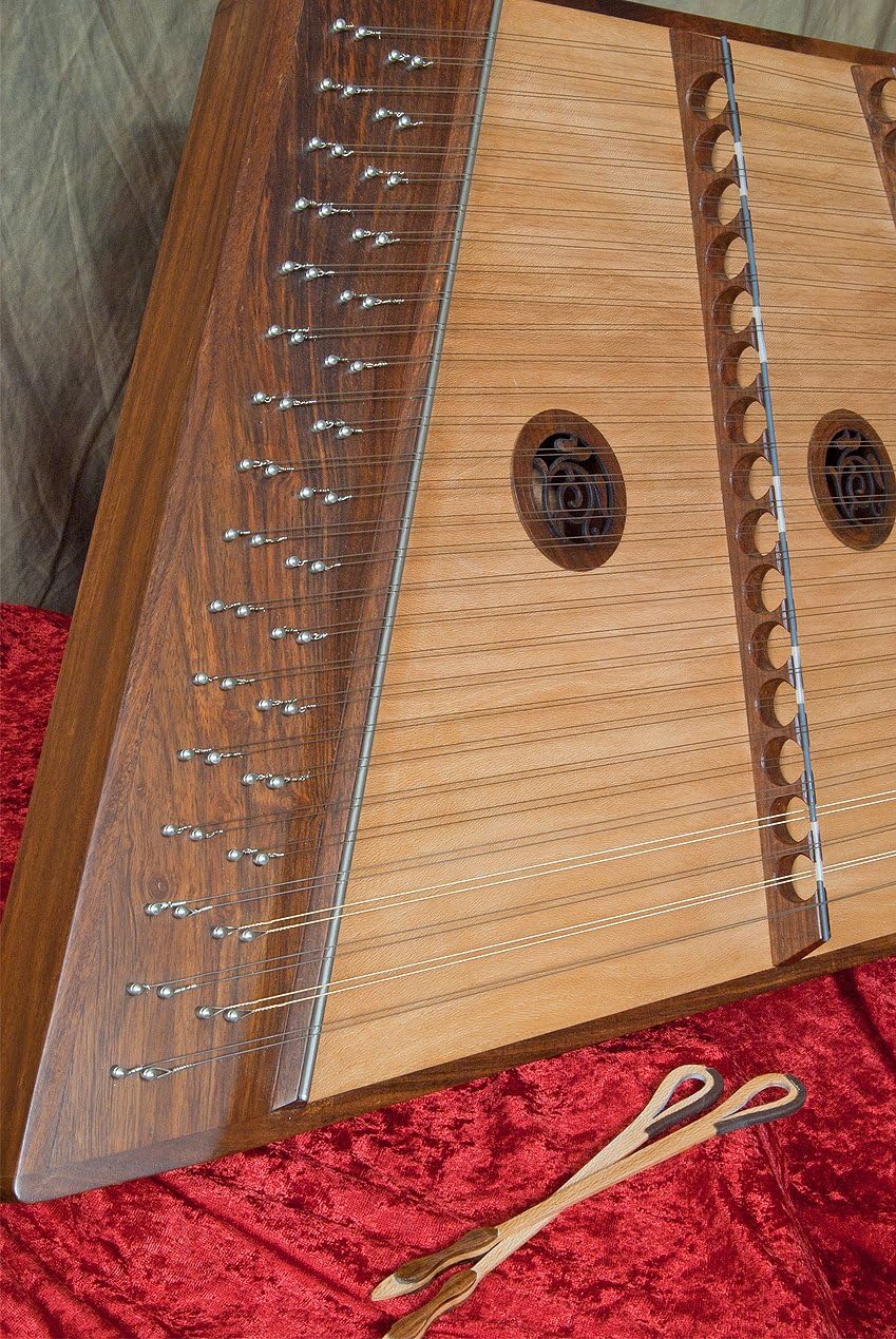 Roosebeck 16/15 Hammered Dulcimer
