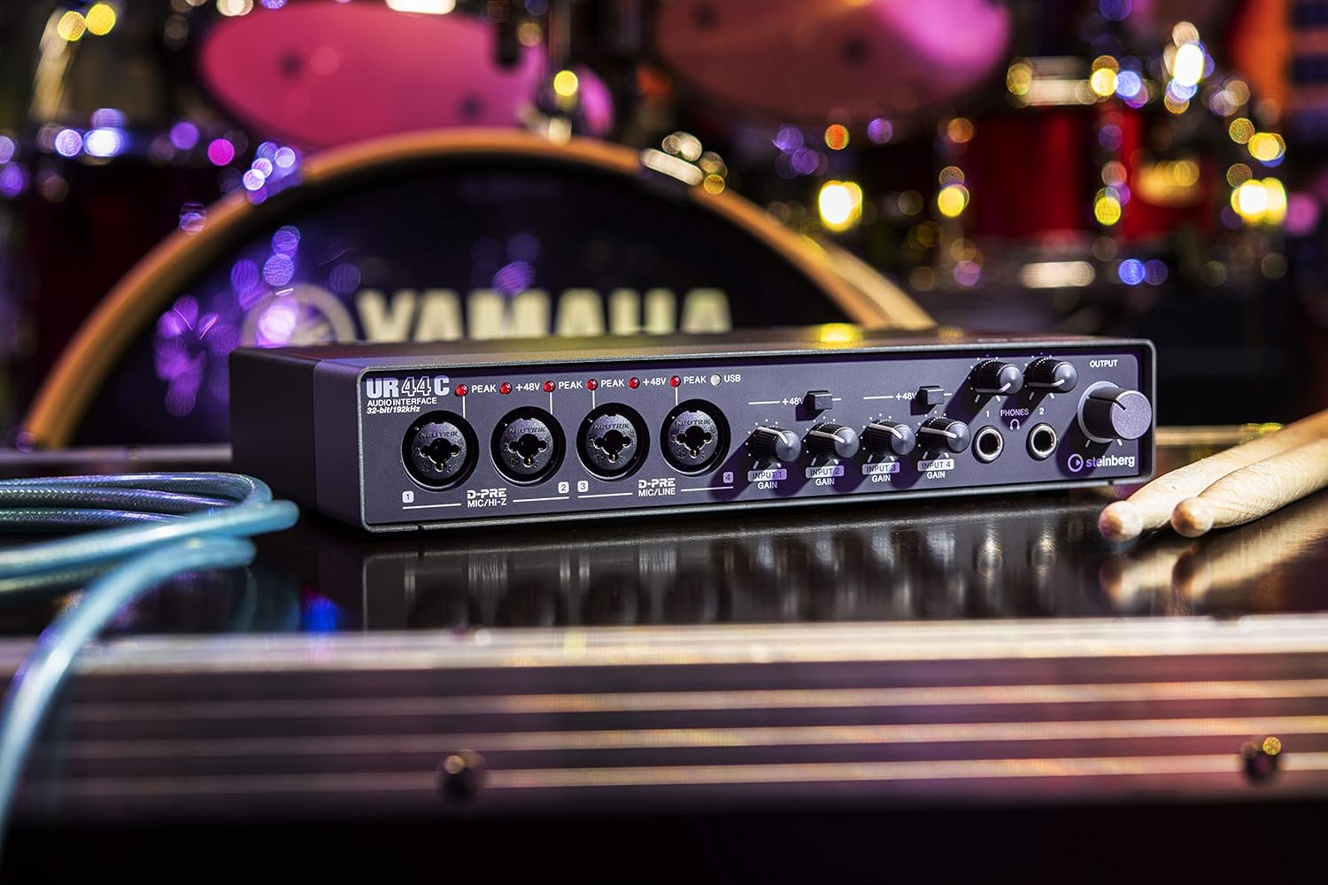 Steinberg UR44C 6x4 USB 3.0 Audio Interface with Cubase AI and Cubasis LE