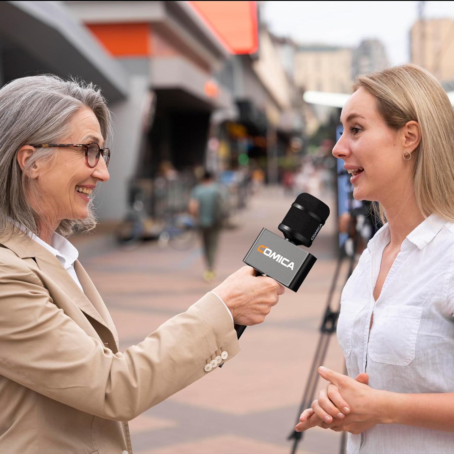 COMICA Revo S Wireless Handheld Microphone, Professional Handheld Interview Mic for iPhone16 15, Android Phones Laptops PC with USB-C Plug, Reporter Mic for Content Creators, Interviews, Reporting