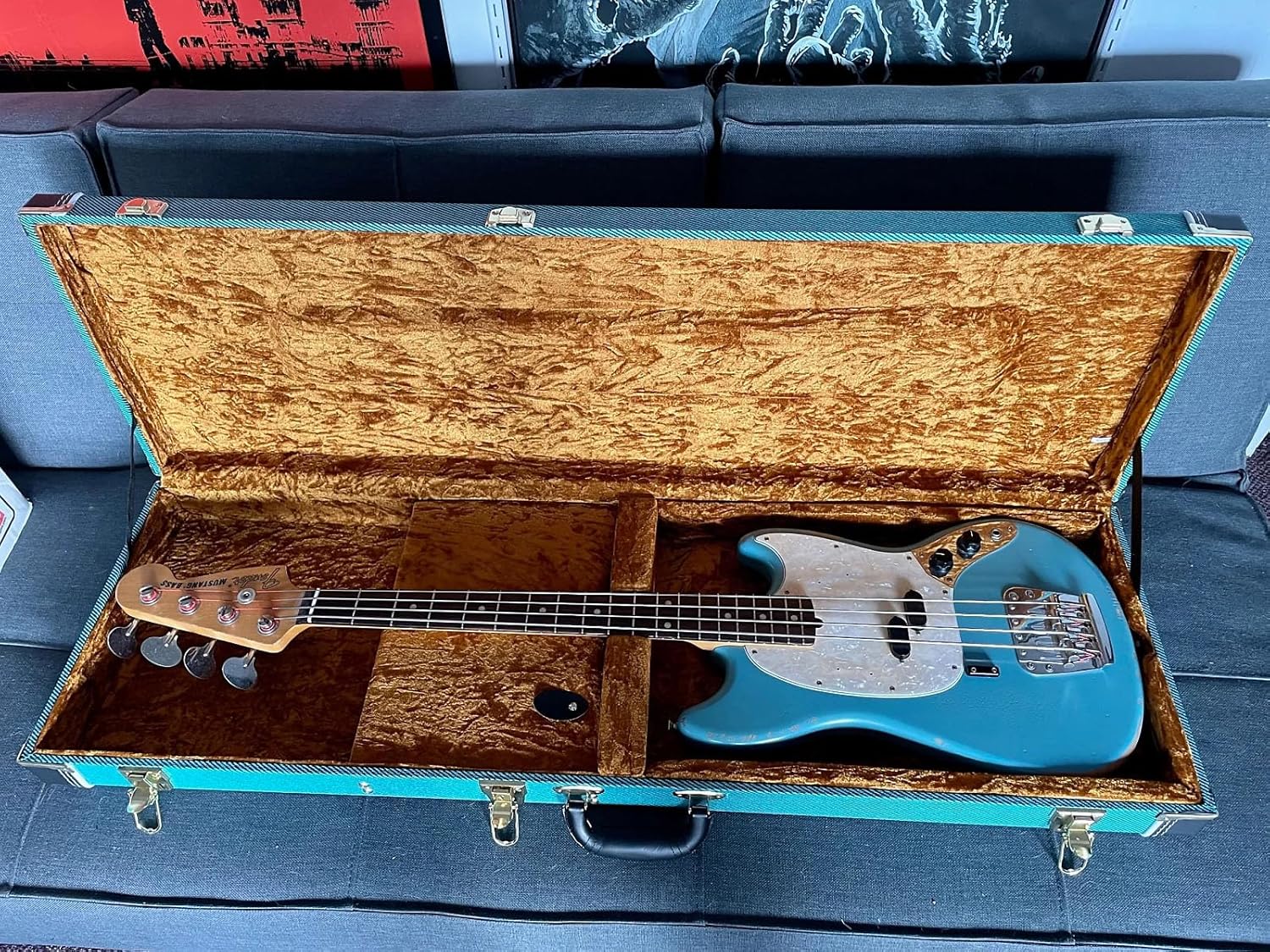 Sprite BGC-250 3/4 BLUE/TWEED SHORT SCALE BASS CASE fits FENDER MUSTANG GRETSCH G2220, Sire U5 Bass Ursa Short Scale Basses