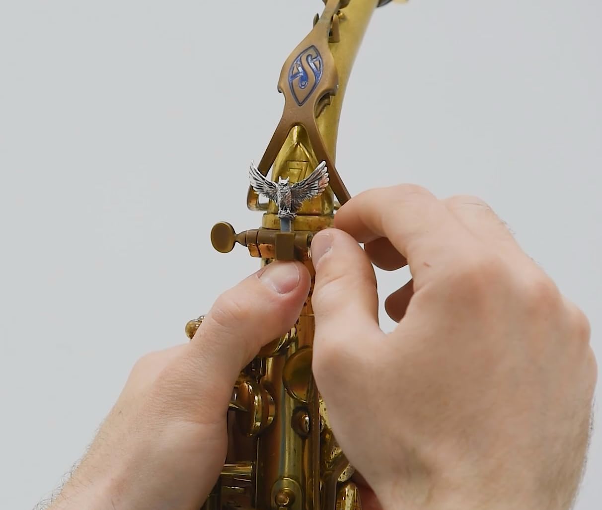 Saxophone ArtTone Booster – Sound Enhancer Accessory for Alto Tenor Soprano Baritone Sax(925 Silver, Owl style)