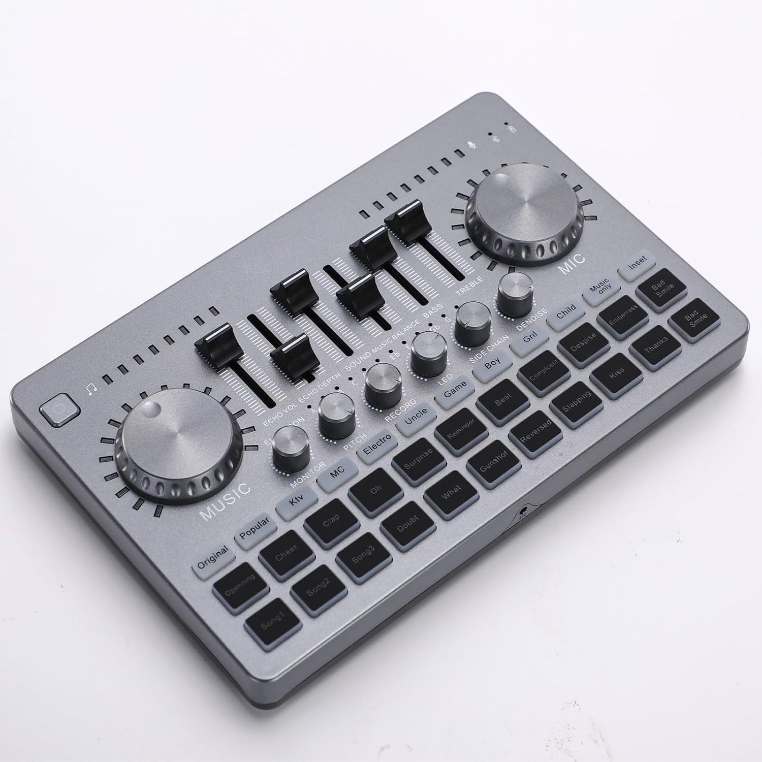 MaonoWave audio interface,integrates a variety of practical sound effects, used in various scenarios such as Game Live Streaming, Online Karaoke, Online Meetings, and Home Entertainment.