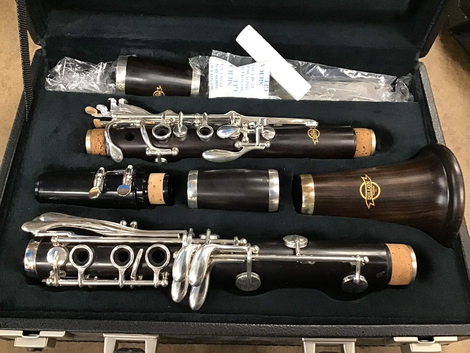 Dillon Bb Clarinet Plastic