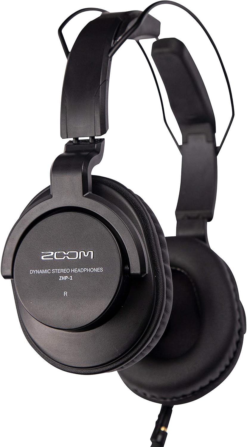 Zoom ZDM-1 Podcast Mic Pack, Podcast Dynamic Microphone, Headphones & Amazon Basics Standard XLR Male to Female Balanced Microphone Cable, Durable & Flexible, Noise-Cancelling - 6 Feet, Black