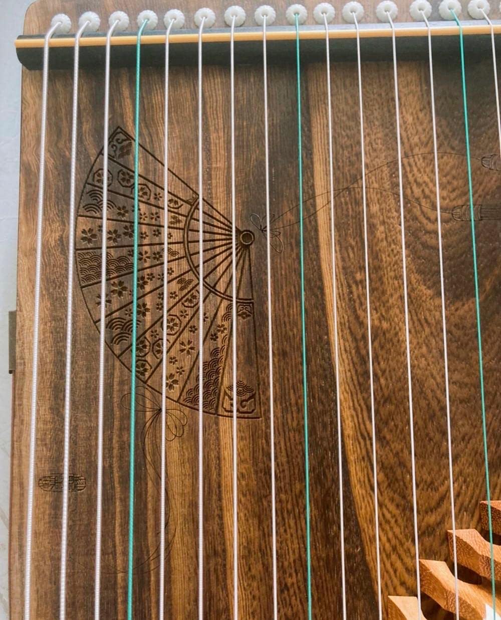 LANDTOM Guzheng Finger Trainer with Full Accessories/Guzheng Code/Backpack, Suitable for Professional/Adult/Beginner/Children 21 Strings (A, strings on bridges)