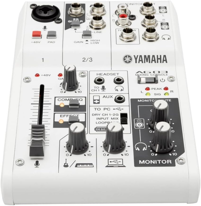 Yamaha AG03 3-Channel Mixer / 1 Microphone