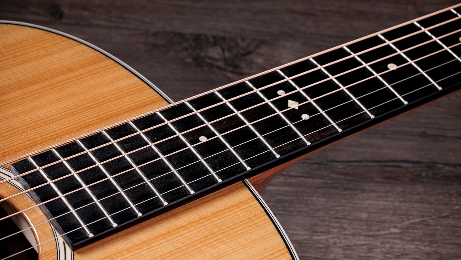 Taylor Gold Label 714e Acoustic-electric Guitar - Natural with Firestripe Pickguard